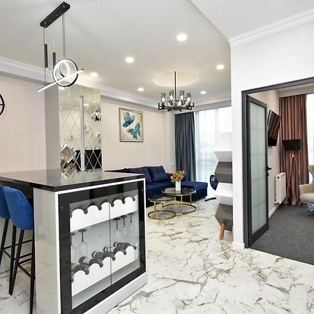 Infinity Luxury Apartment Jereván Kültér fotó